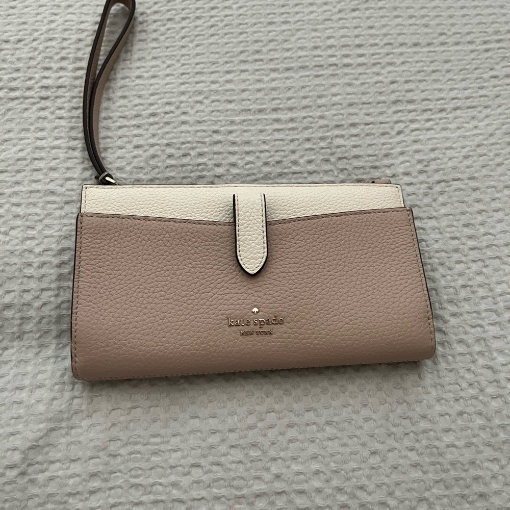 Kate Spade Tan and Cream Clutch